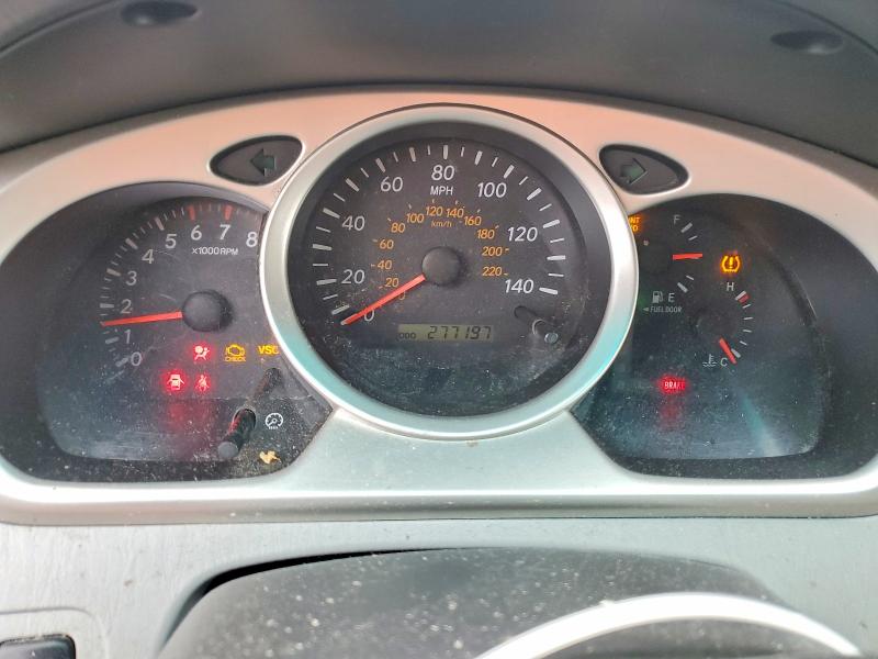 Photo 9 from auction – 2004 TOYOTA HIGHLANDER with VIN JTEEP21A940065418