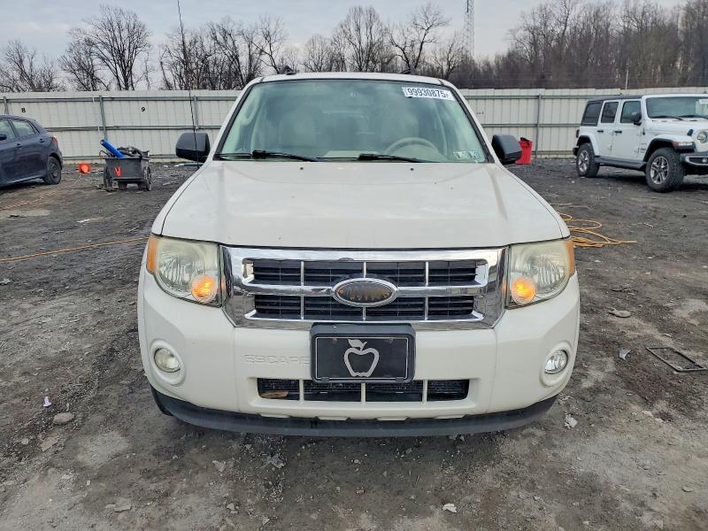 Photo 5 from auction – 2010 FORD ESCAPE XLT with VIN 1FMCU9D79AKC72612