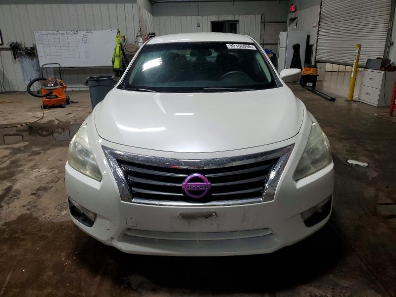 Photo 5 from auction – 2013 NISSAN ALTIMA with VIN 1N4AL3AP7DC906830