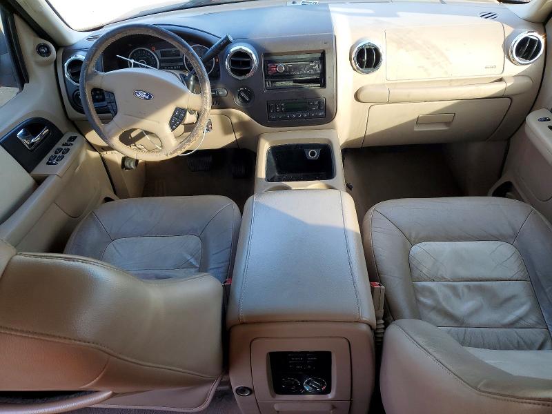 Photo 8 from auction – 2006 FORD EXPEDITION with VIN 1FMPU185X6LA09087