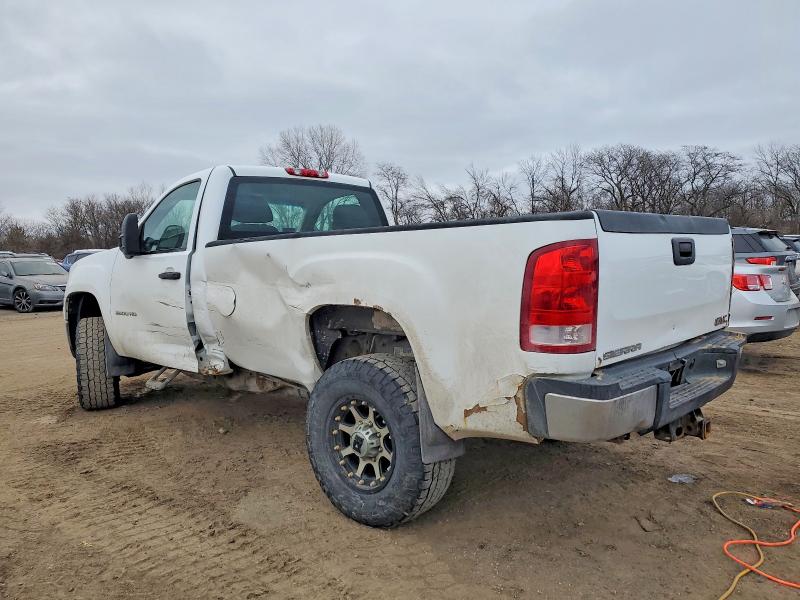 Photo 2 from auction – 2011 GMC SIERRA K25 with VIN 1GT02ZCGXBF125692