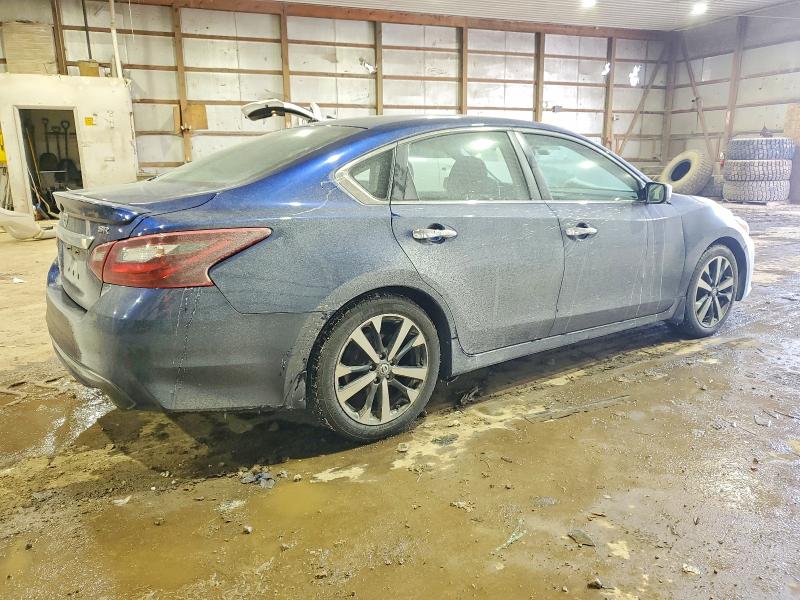 Photo 3 from auction – 2017 NISSAN ALTIMA 2.5 with VIN 1N4AL3AP5HC264680
