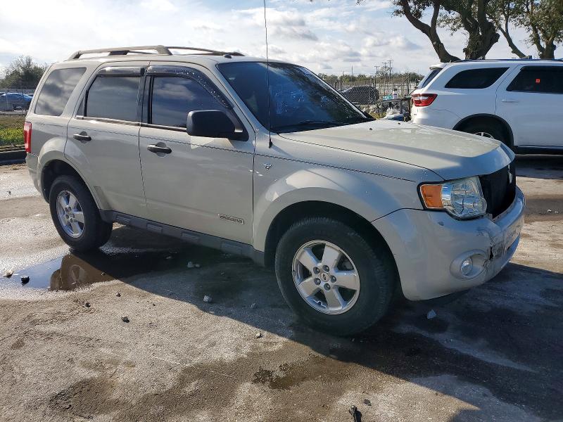 Photo 4 from auction – 2008 FORD ESCAPE XLT with VIN 1FMCU03118KA46552