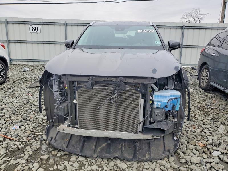 Photo 5 from auction – 2022 TOYOTA HIGHLANDER with VIN 5TDHZRBH5NS577241