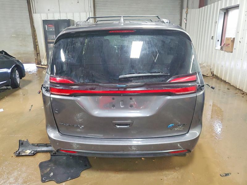 Photo 6 from auction – 2021 CHRYSLER PACIFICA with VIN 2C4RC1S72MR584234