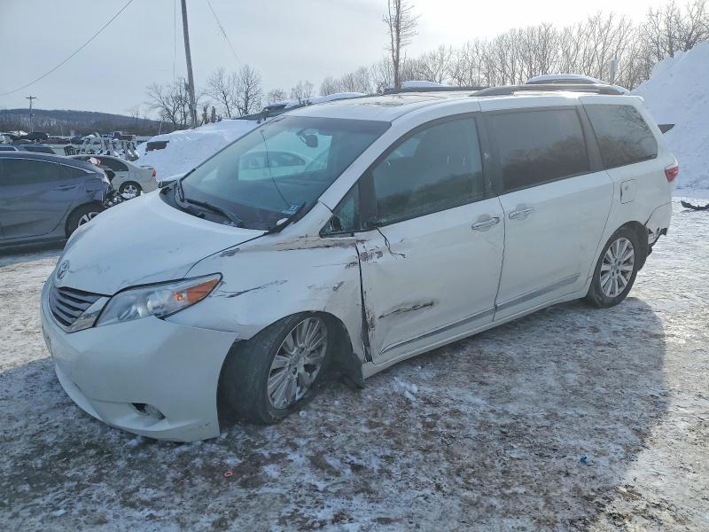 Photo 1 from auction – 2016 TOYOTA SIENNA XLE with VIN 5TDDK3DC9GS140119