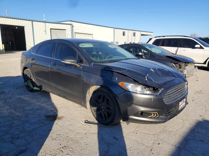 Photo 4 from auction – 2015 FORD FUSION with VIN 3FA6P0H75FR304656