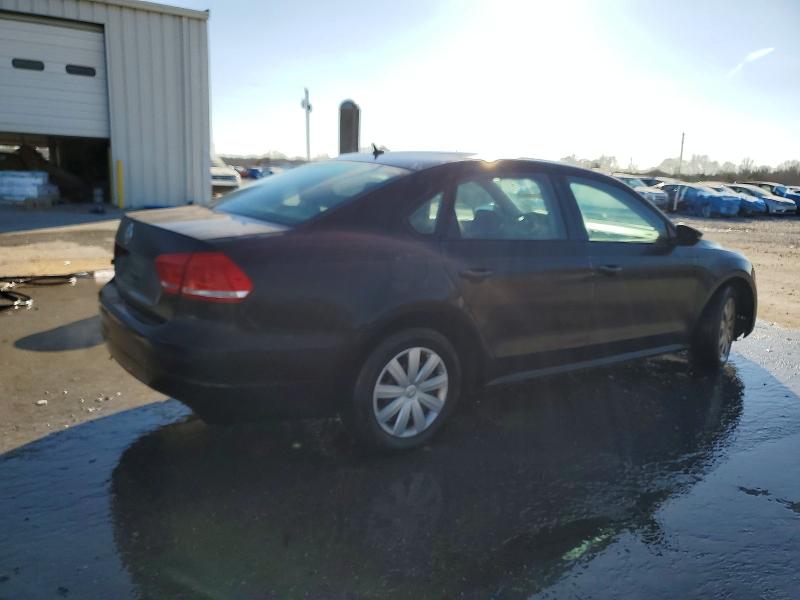 Photo 3 from auction – 2012 VOLKSWAGEN PASSAT S with VIN 1VWAP7A31CC073184