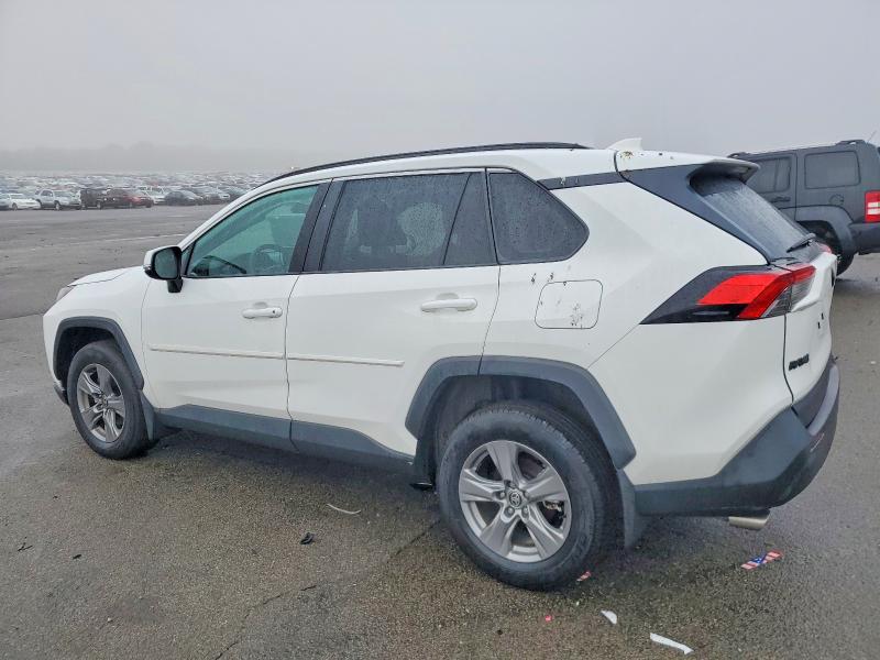 Photo 2 from auction – 2024 TOYOTA RAV4 XLE with VIN 2T3P1RFV3RC402401