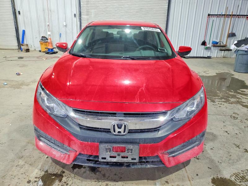 Photo 5 from auction – 2017 HONDA CIVIC LX with VIN 2HGFC2F50HH507263