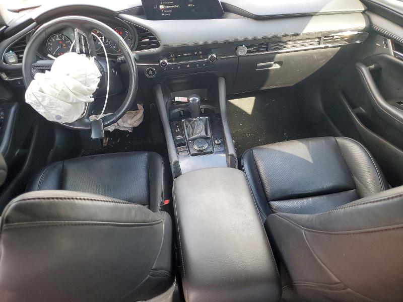 Photo 8 from auction – 2021 MAZDA 3 with VIN 3MZBPBEY2MM254209
