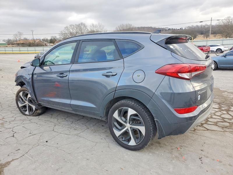 Zdjęcie 2 z aukcji – 2018 HYUNDAI TUCSON VAL z VIN KM8J3CA29JU751908