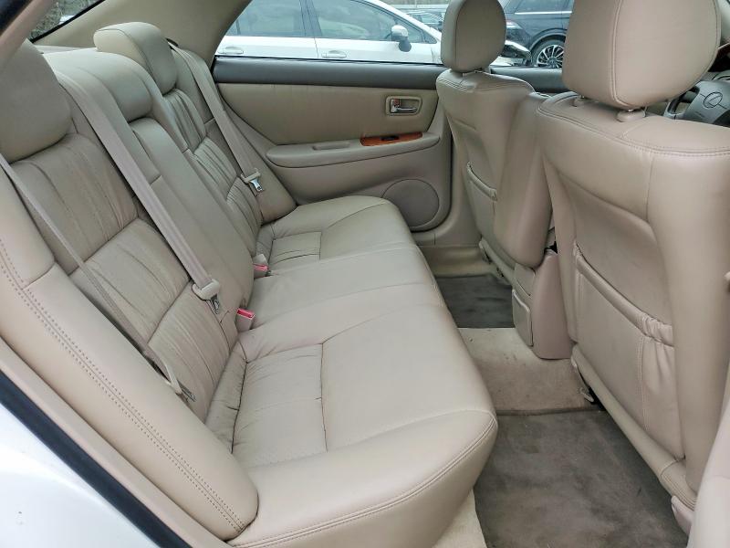 Photo 10 from auction – 2001 LEXUS ES 300 with VIN JT8BF28G610315423