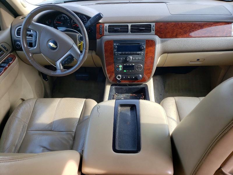 Photo 8 from auction – 2014 CHEVROLET SUBURBAN with VIN 1GNSCJE05ER237799