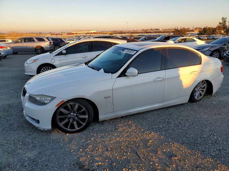 BMW 328 I SULE 2011 with VIN WBAPH5G56BNM76116 - Photo from auction