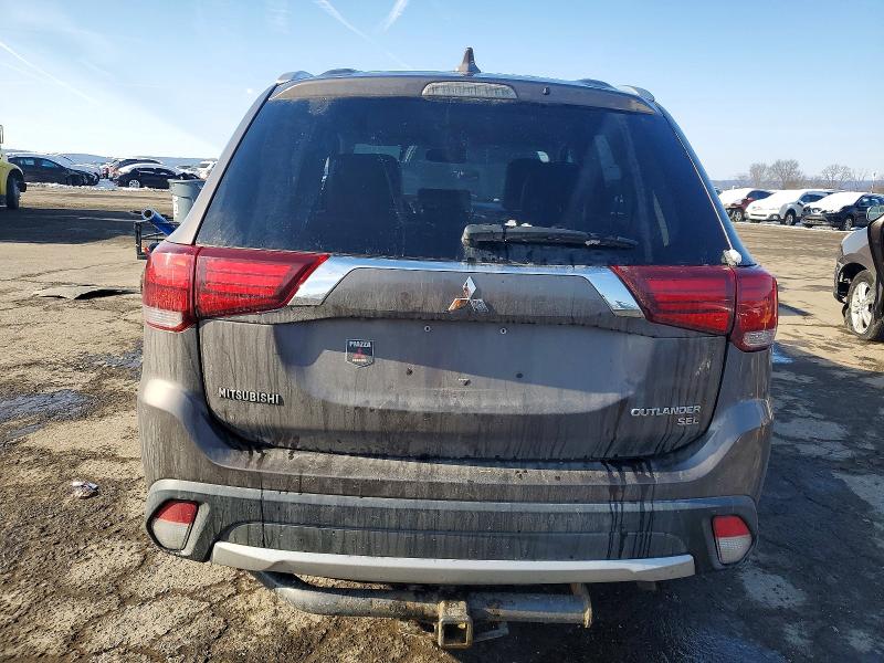 Photo 6 from auction – 2017 MITSUBISHI OUTLANDER with VIN JA4AZ3A39HZ012654