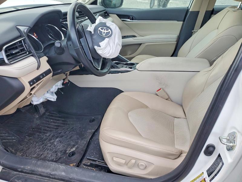 Photo 7 from auction – 2020 TOYOTA CAMRY with VIN 4T1F11AKXLU905352