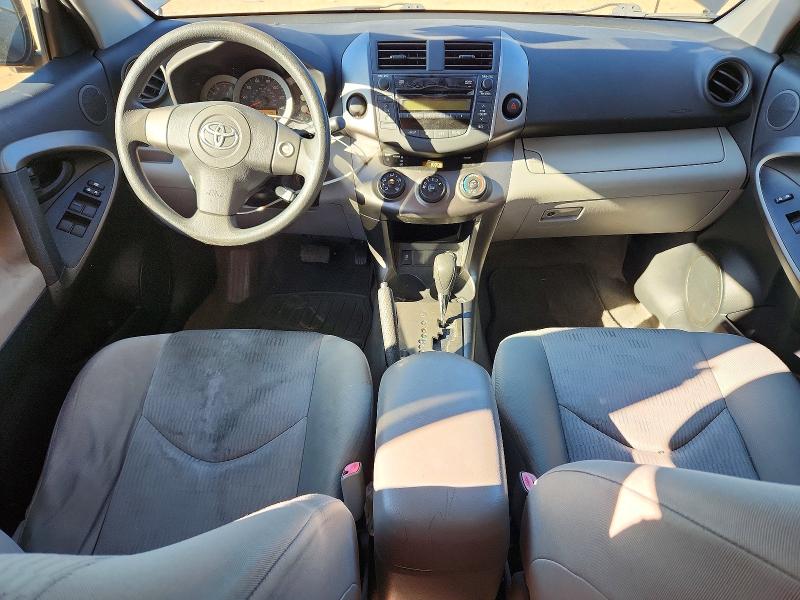 Photo 8 from auction – 2009 TOYOTA RAV4 with VIN JTMZF33V89D007556