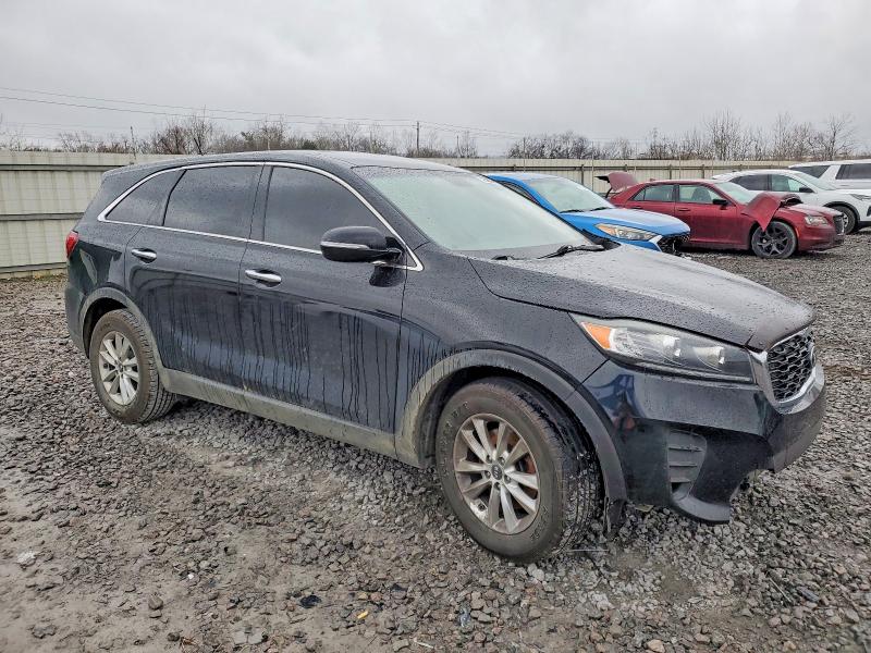 Photo 4 from auction – 2019 KIA SORENTO with VIN 5XYPG4A3XKG559191