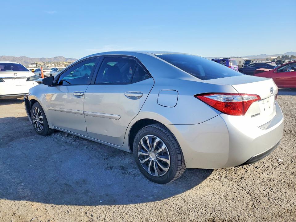 Photo 2 from auction – 2015 TOYOTA COROLLA L with VIN 5YFBURHE8FP198553