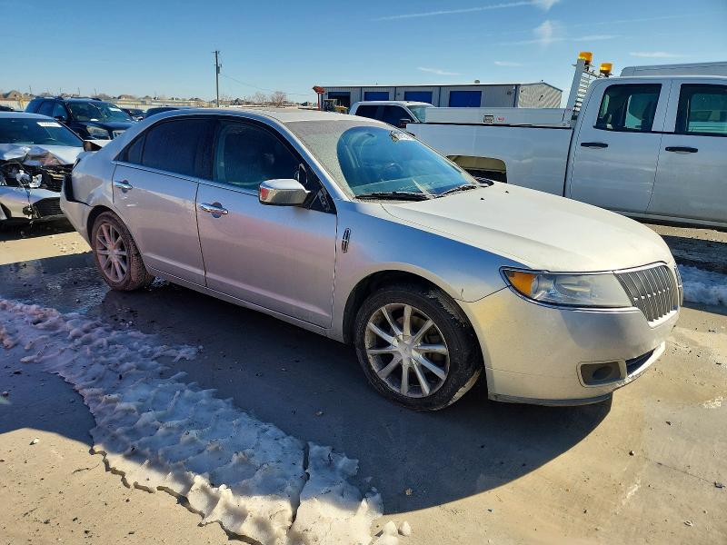 Photo 4 from auction – 2012 LINCOLN MKZ with VIN 3LNHL2JC9CR823878