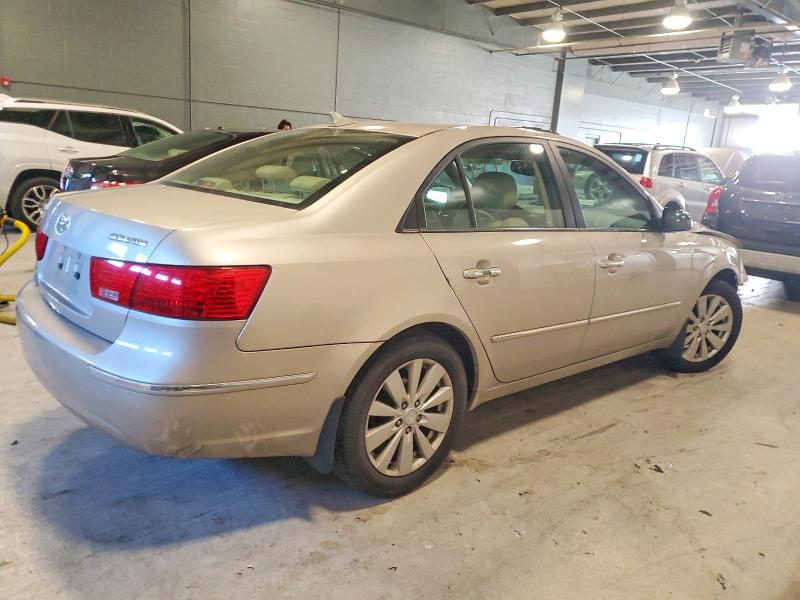 Photo 3 from auction – 2009 HYUNDAI SONATA with VIN 5NPEU46C29H554580