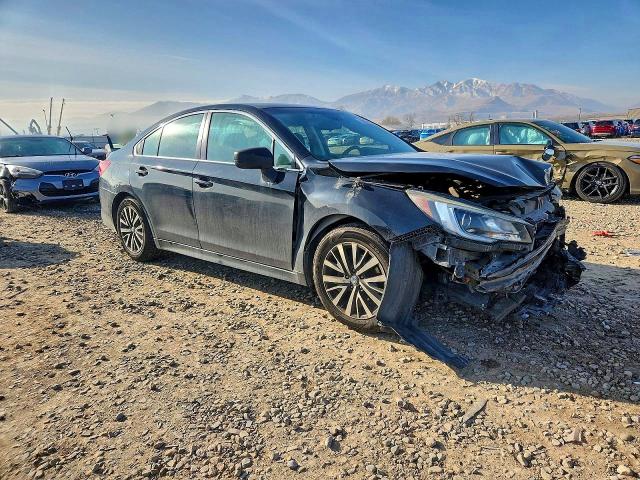 Photo 4 from auction – 2019 SUBARU LEGACY 2.5 with VIN 4S3BNAB67K3027022
