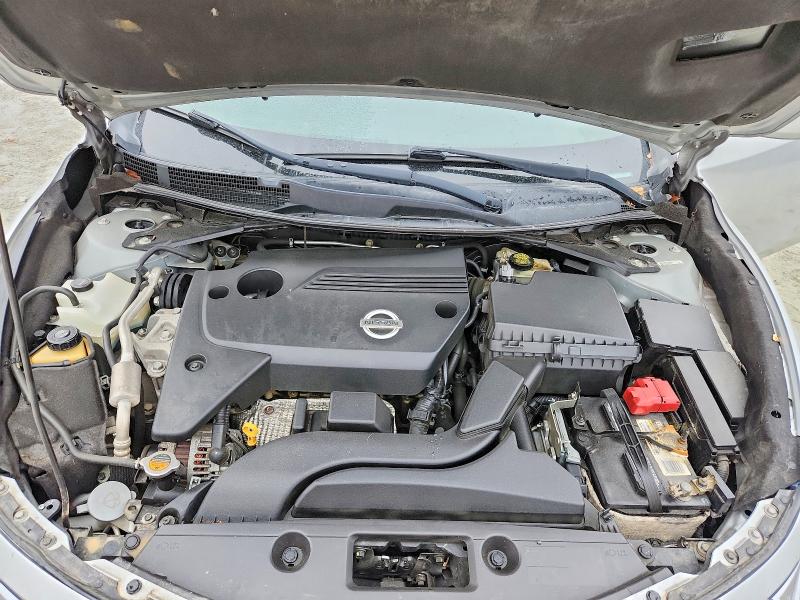 Photo 11 from auction – 2015 NISSAN ALTIMA 2.5 with VIN 1N4AL3AP2FN890401