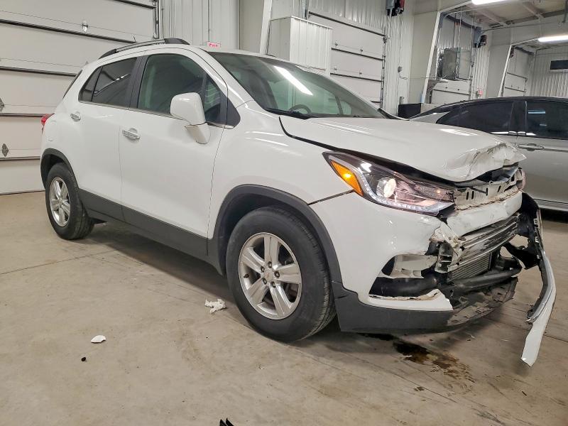 Photo 4 from auction – 2019 CHEVROLET TRAX with VIN KL7CJLSB4KB772399
