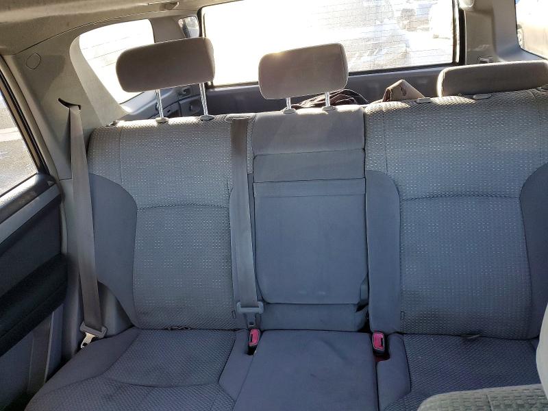 Photo 10 from auction – 2004 TOYOTA 4RUNNER SR with VIN JTEBU14R540036974