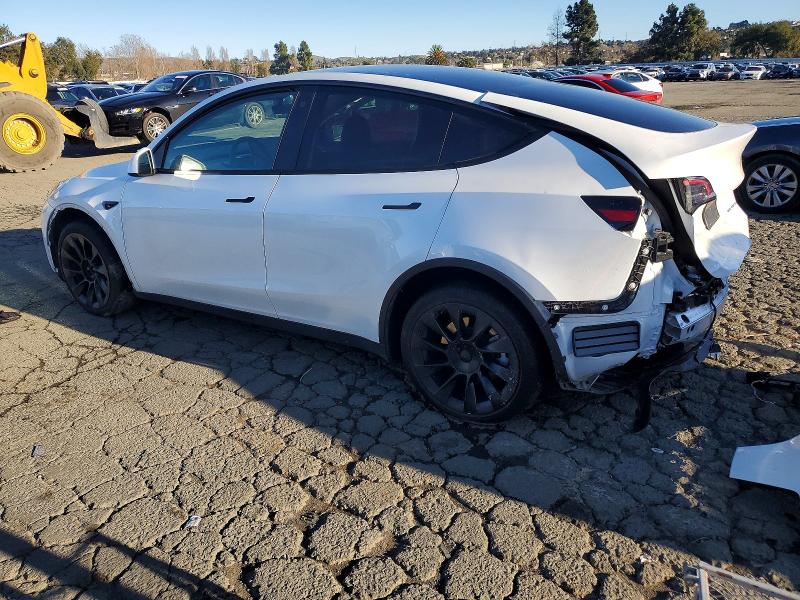 Photo 2 from auction – 2023 TESLA MODEL Y with VIN 7SAYGDEE0PA057904