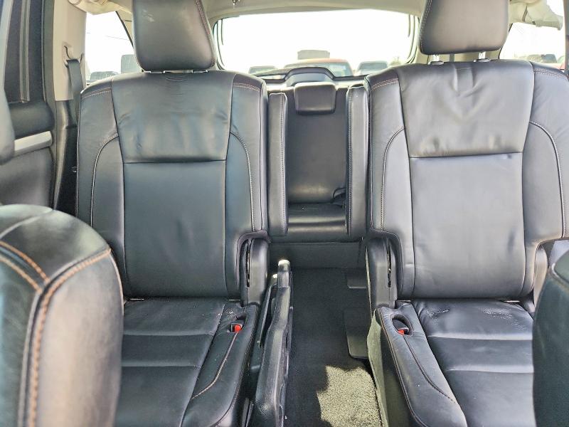 Photo 10 from auction – 2017 TOYOTA HIGHLANDER with VIN 5TDKZRFH9HS508704