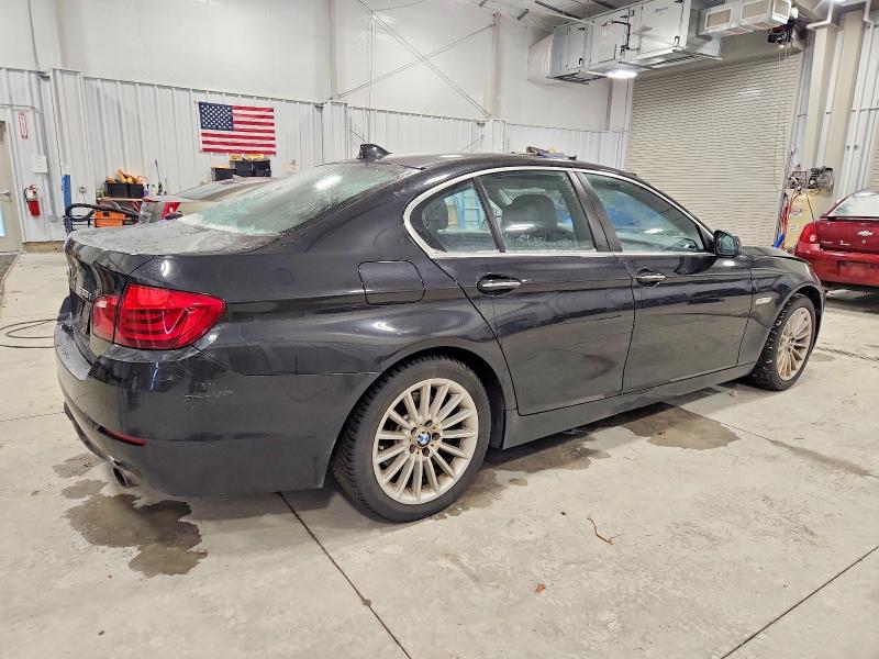 Photo 3 from auction – 2013 BMW 535 XI with VIN WBAFU7C53DDU68850