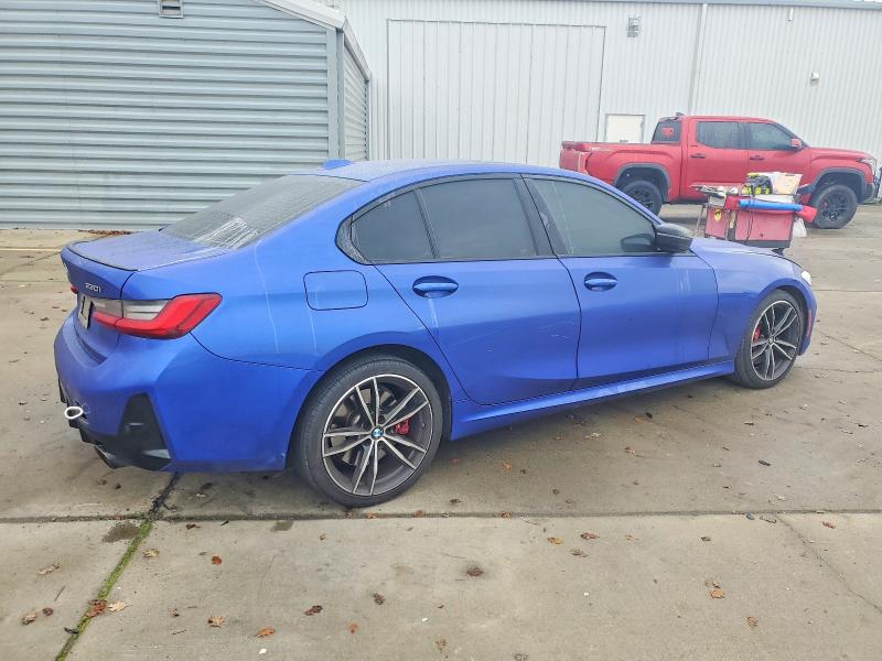 Photo 3 from auction – 2023 BMW 330I with VIN 3MW69FF01P8D43875