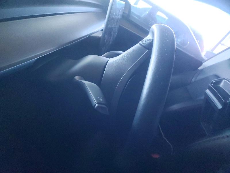 Photo 9 from auction – 2023 TESLA MODEL Y with VIN 7SAYGDEE5PA099100