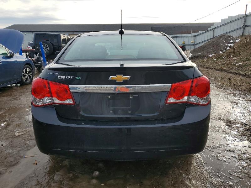 Photo 6 from auction – 2015 CHEVROLET CRUZE with VIN 1G1PH5SB8F7196359