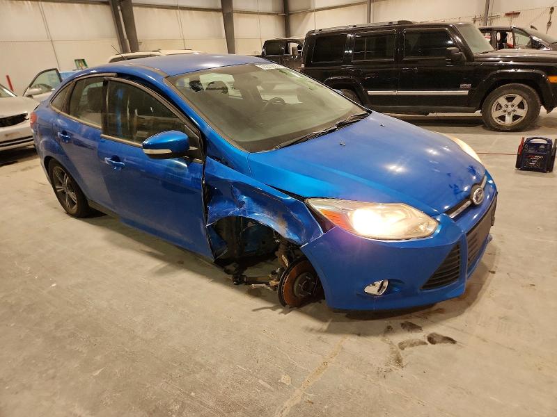 Photo 4 from auction – 2014 FORD FOCUS SE with VIN 1FADP3F28EL286120