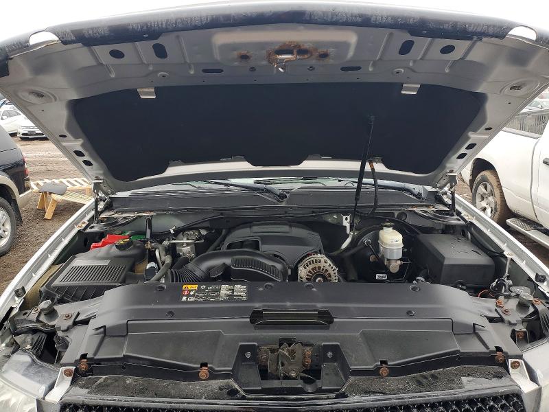 Photo 11 from auction – 2011 CHEVROLET AVALANCHE with VIN 3GNTKGE38BG313452