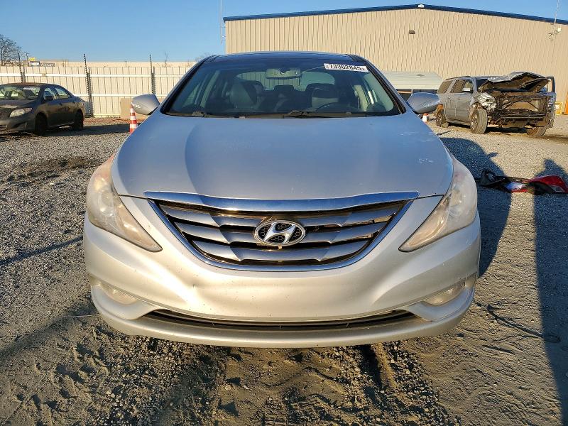 Photo 5 from auction – 2012 HYUNDAI SONATA SE with VIN 5NPEC4AC7CH392527