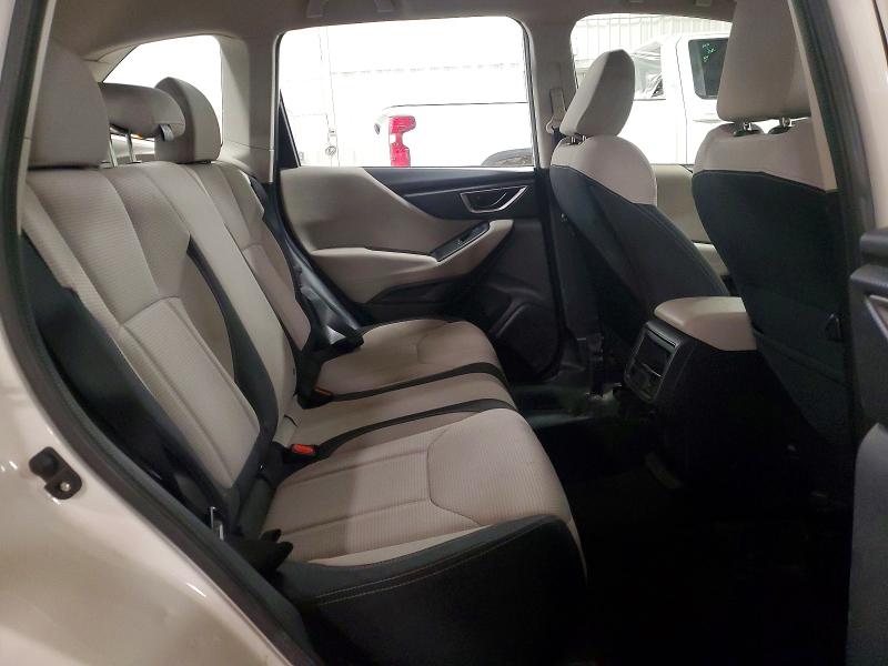 Photo 11 from auction – 2019 SUBARU FORESTER with VIN JF2SKACC3KH404320