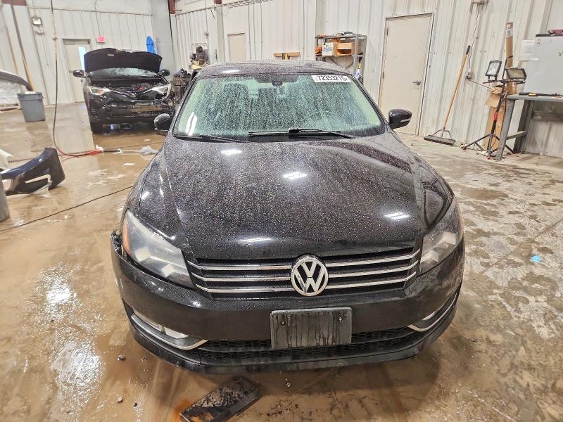 Photo 5 from auction – 2015 VOLKSWAGEN PASSAT with VIN 1VWCS7A30FC078212