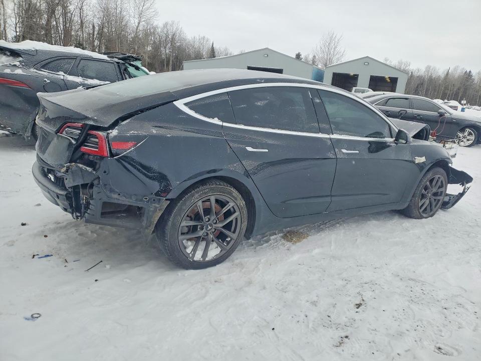 Photo 3 from auction – 2019 TESLA MODEL 3 with VIN 5YJ3E1EA2KF413872