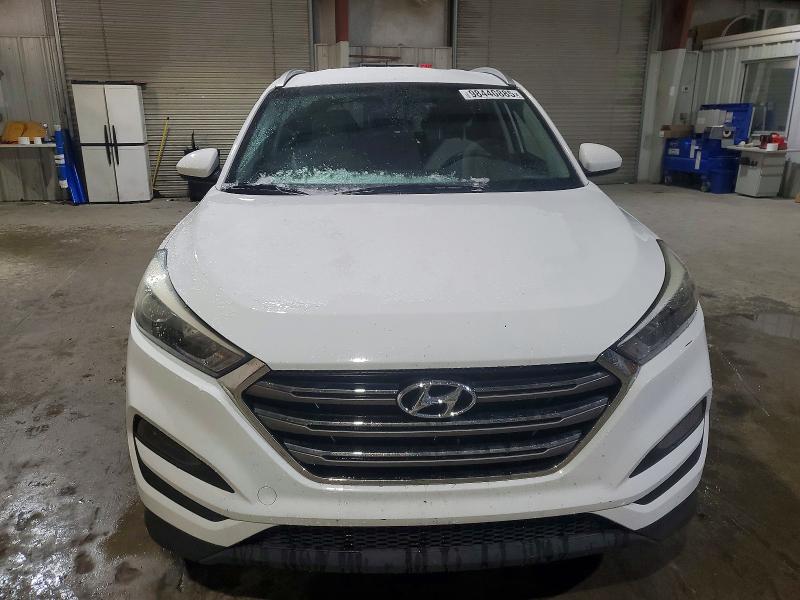 Photo 5 from auction – 2016 HYUNDAI TUCSON LIM with VIN KM8J33A46GU116610