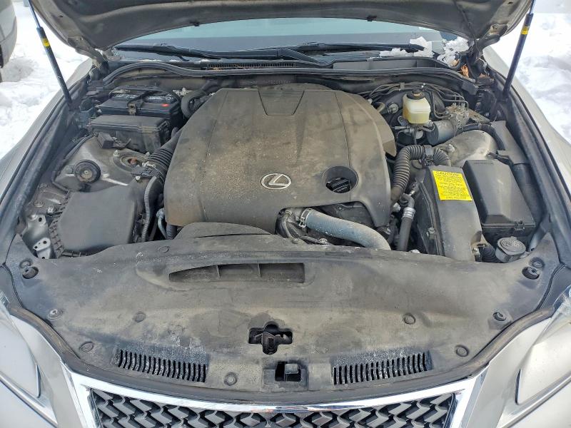 Photo 11 from auction – 2015 LEXUS IS 250 with VIN JTHCF1D2XF5026936
