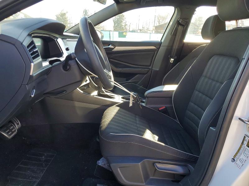 Photo 7 from auction – 2023 VOLKSWAGEN JETTA SPOR with VIN 3VWBM7BU0PM022025