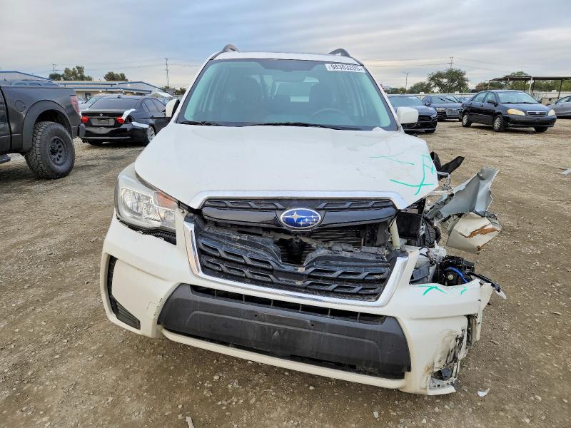 Photo 5 from auction – 2018 SUBARU FORESTER 2 with VIN JF2SJGEC8JH549774