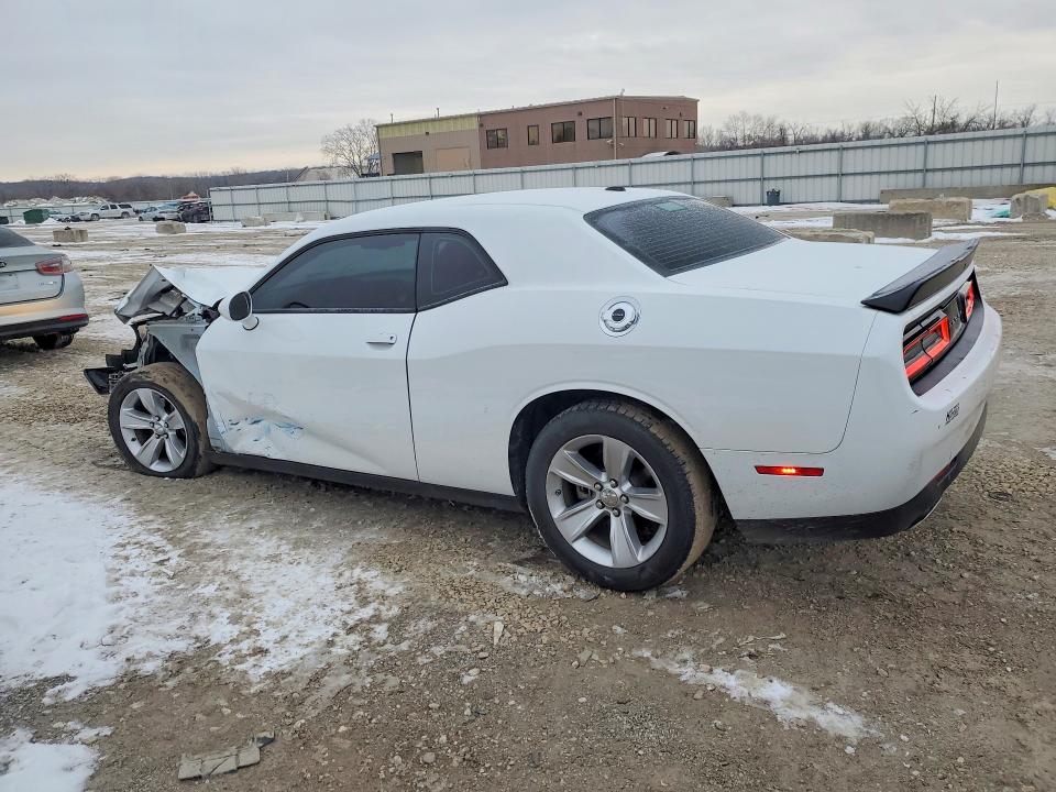 Photo 2 from auction – 2023 DODGE CHALLENGER with VIN 2C3CDZAG8PH526131