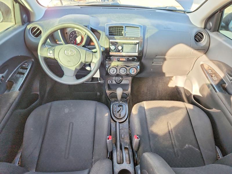 Photo 8 from auction – 2010 TOYOTA SCION XD with VIN JTKKU4B49A1007358