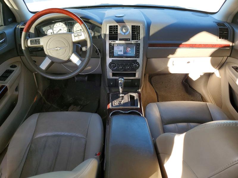 Photo 8 from auction – 2009 CHRYSLER 300C with VIN 2C3LK63T19H601656