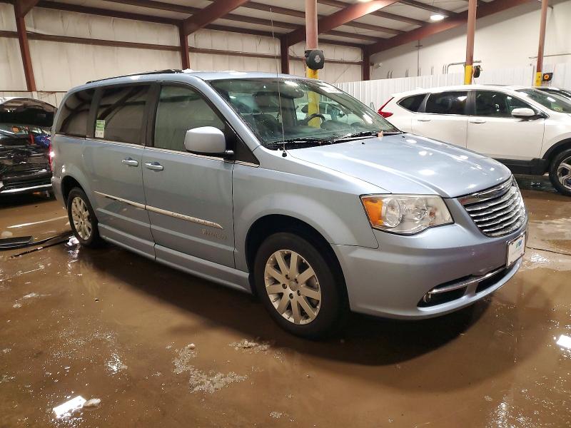 Photo 4 from auction – 2013 CHRYSLER TOWN & COU with VIN 2C4RC1BG3DR793451